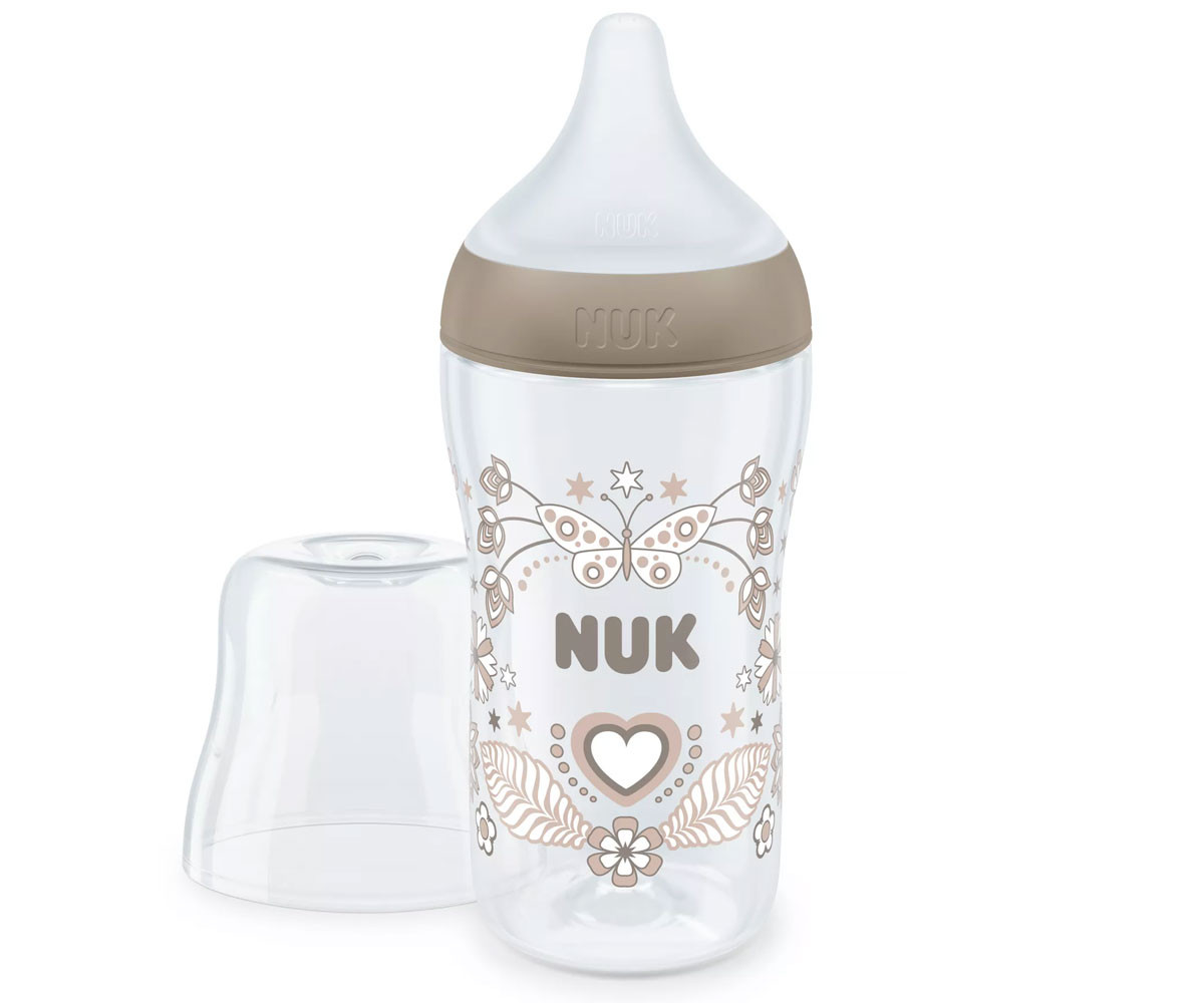 Бебешко пластмасово шише Nuk Termo Control Perfect Match, 260 мл, силиконов биберон M, 3м+, сърце