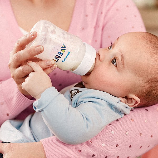 Шише за хранене Anti-Colic 260 мл, с биберон със сила на потока 2, 1м+ Philips AVENT SCY103/01