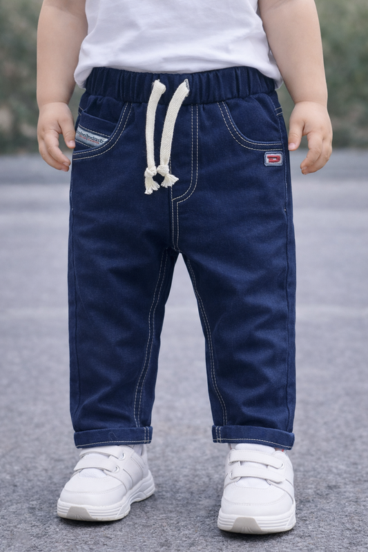 Детски дънки с ластична талия – комфорт и стил за всеки ден