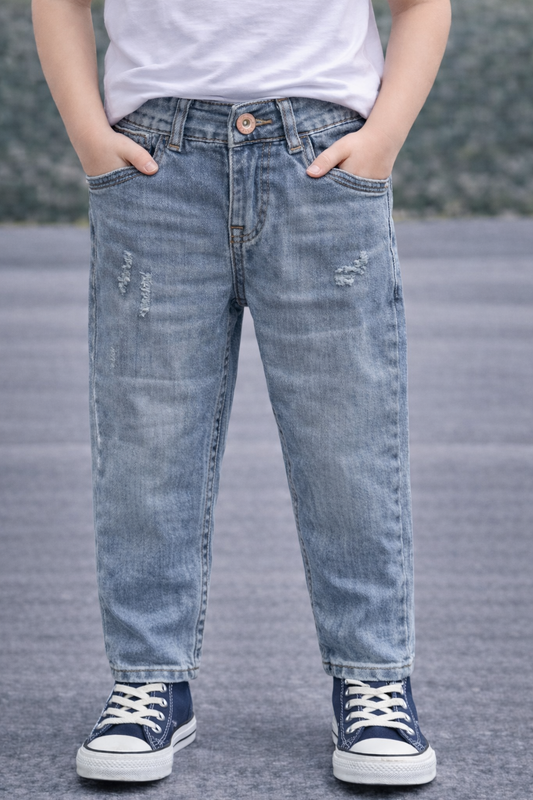 Детски дънки – класически модел