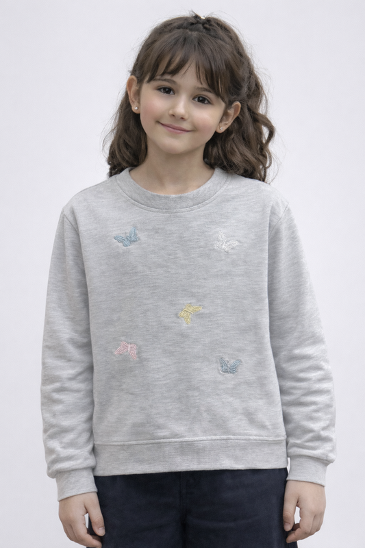 Детска блуза с дълъг ръкав и бродирани пеперуди