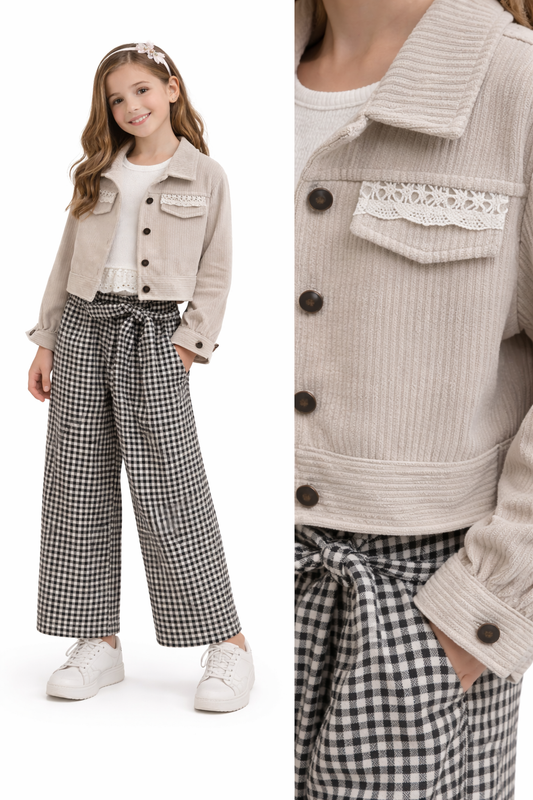 Детски комплект за момиче – сако с дантела, блуза и панталон каре