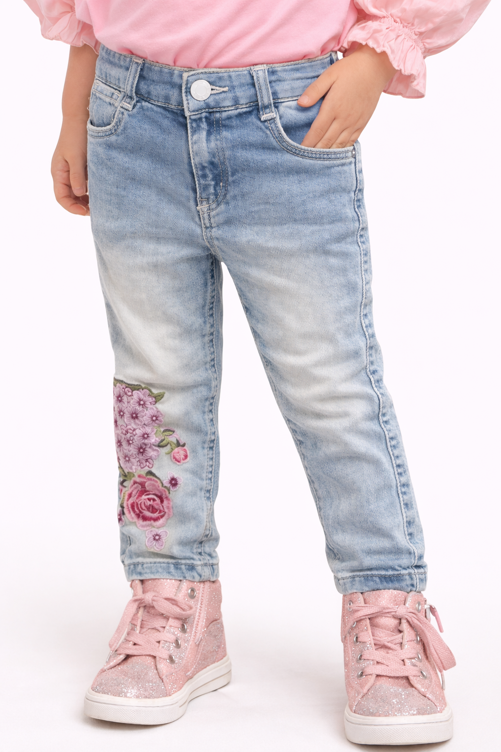 Детски дънки за момиче с бродерия на цветя