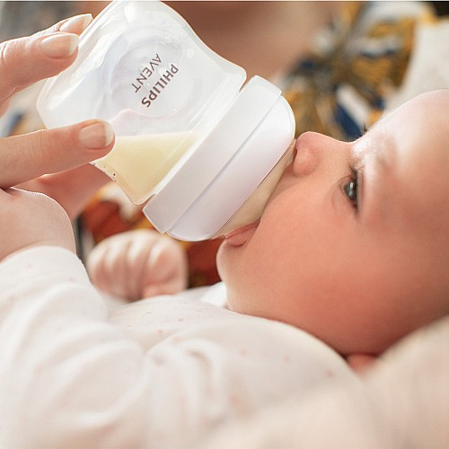 Шише за хранене Natural Response 125 мл с биберон без протичане Natural Response Поток 2, 0м+, Philips AVENT SCY900/01