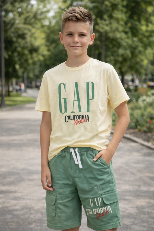 Детски летен комплект за момче GAP California Skater – тениска и къси панталони